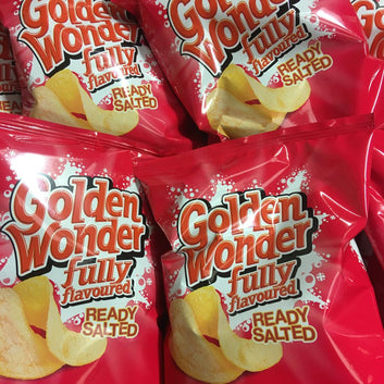 Golden Wonder Ready Salted Flavour Crisps, 32 x 32.5g Bulk Buy Snacks, Perfect for Parties, Snacks, Lunchboxes