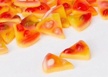 Gummi Pizzas - Pack of 24 Full Box Pizza Candy 5 Slices In Every Pizza, Party Favors, Kids Candy, Snacks, Treats,Confectionery